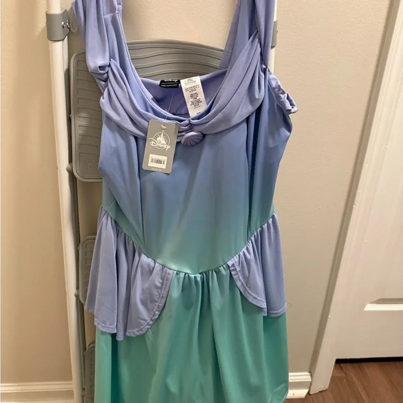 NWT: Ariel Athletic Dress for Women by Her Universe (XL) - Picture 6 of 7